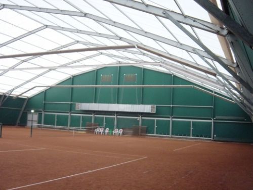 CARPAS PISTAS DE TENIS CUBIERTAS