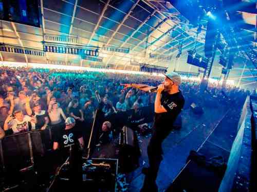 CARPA CON GRADAS