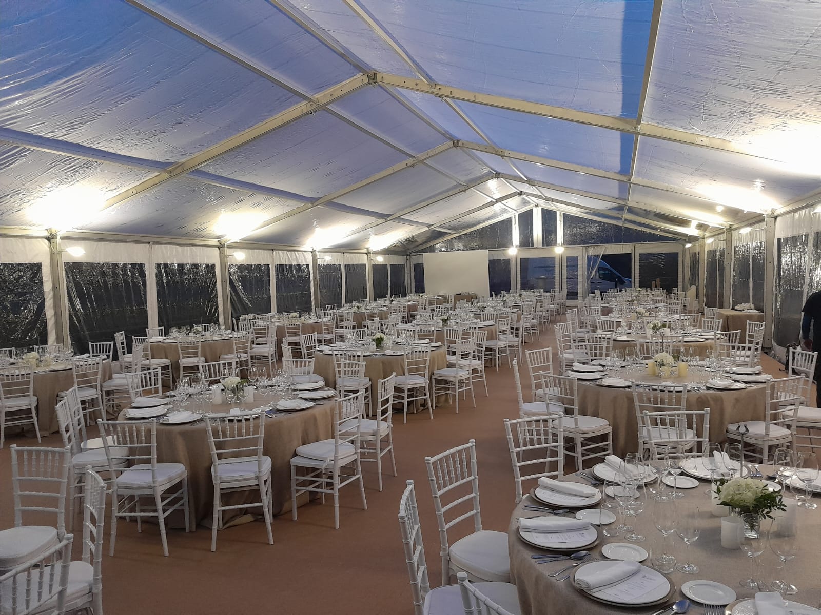 Alquiler de carpas con carpa 10
